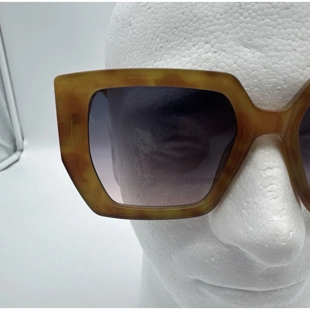TRUE RELIGION Womens Sunglasses Brown Frame Gradient Lens Square TRSunB2 Glam